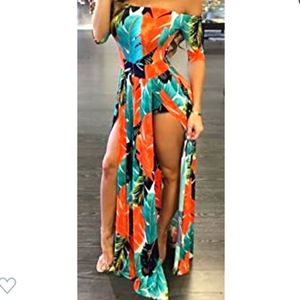 One piece Floral maxi jumpsuit with side slits (Short girl Friendly)